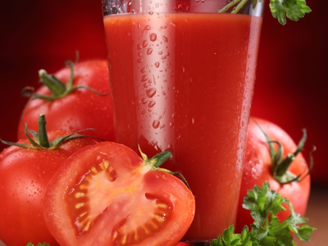 Fondo de pantalla Fresh Tomatoe Juice 640x480