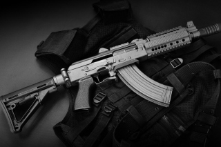 Bulletproof Vest and Machine Gun - Obrázkek zdarma pro 1024x768