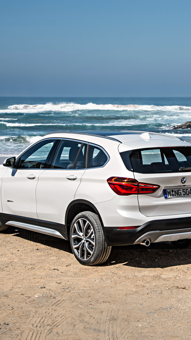 Fondo de pantalla BMW X1 xDrive 20d xLine SUV 640x1136