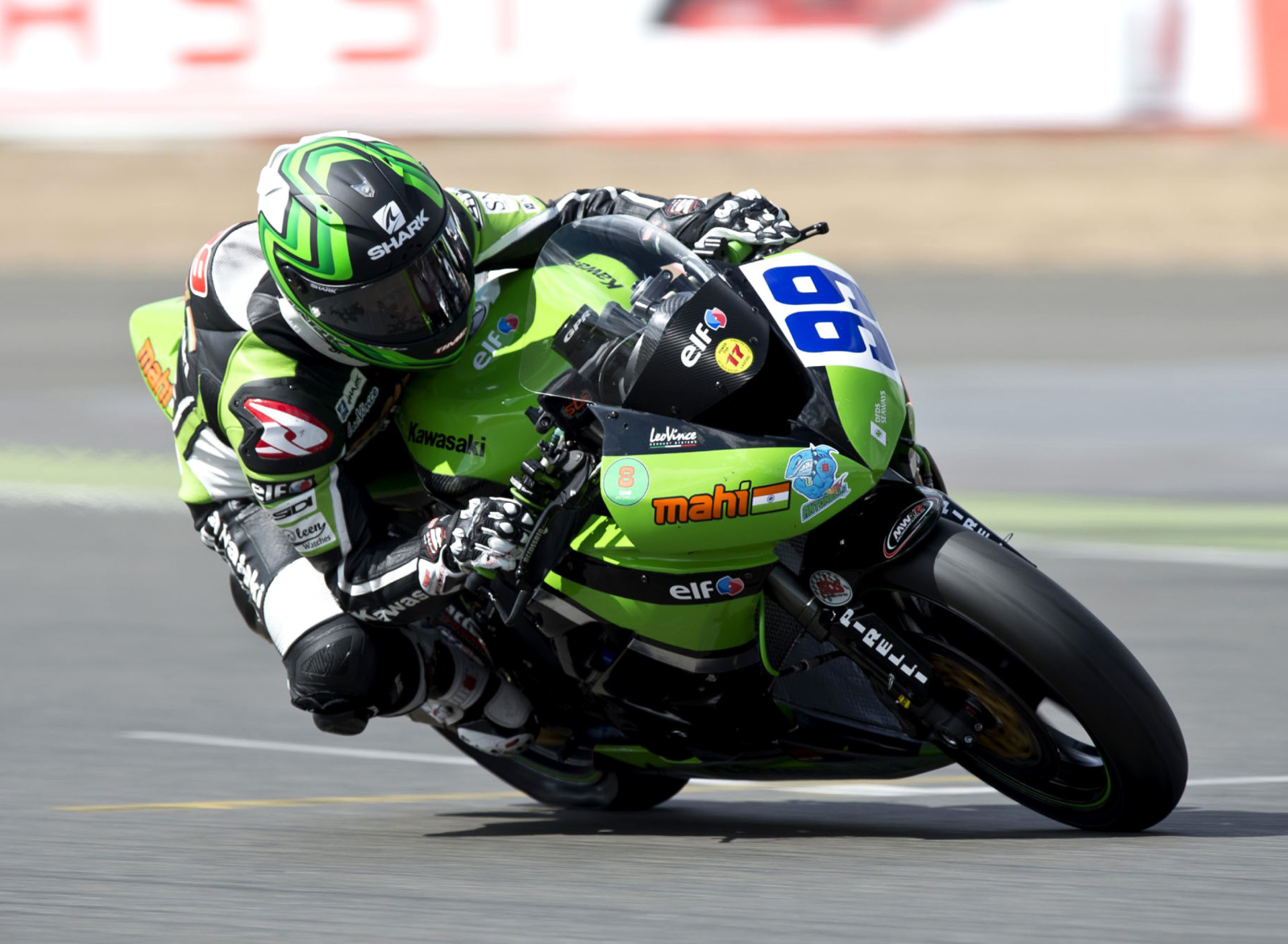 Das Kawasaki Racing Team Wallpaper 1920x1408