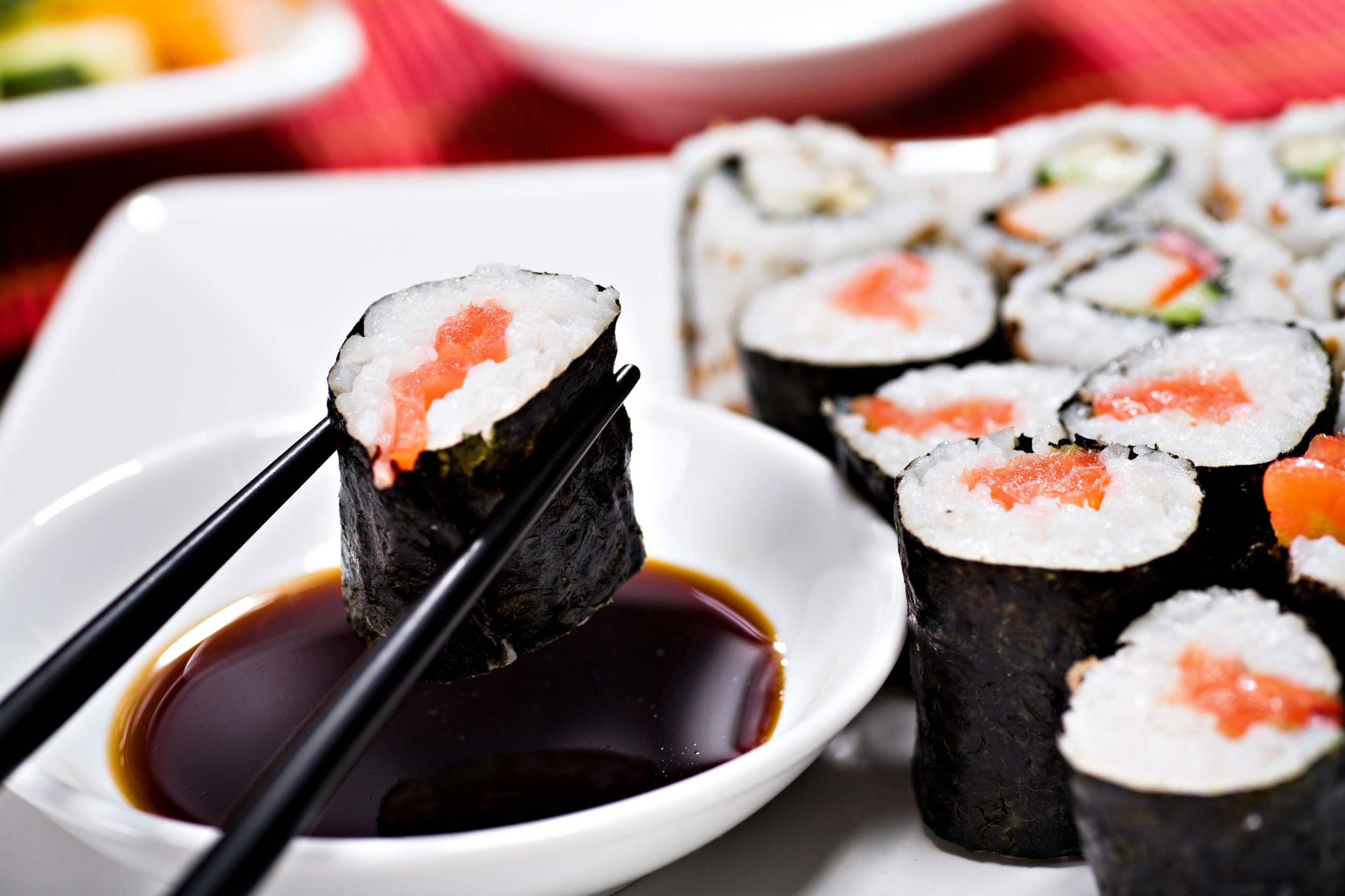 Sushi and Chopsticks wallpaper 2880x1920