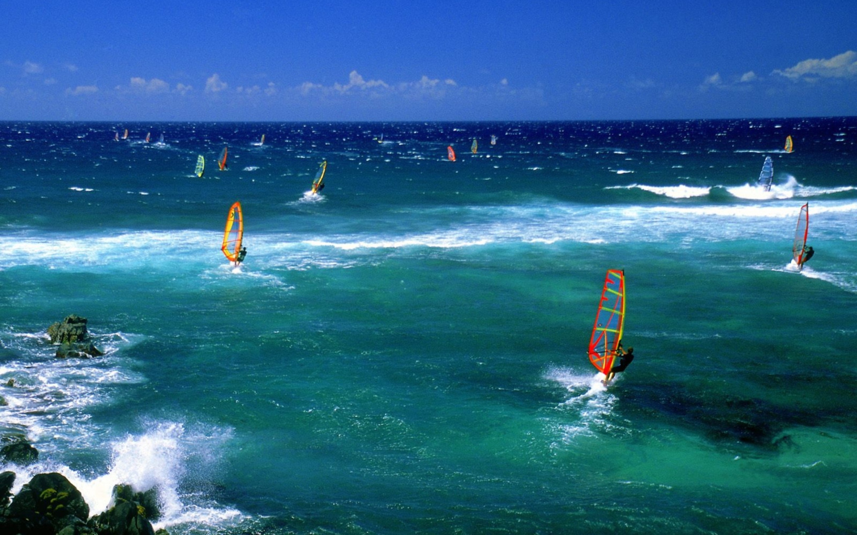 Screenshot №1 pro téma Windsurfers 1680x1050