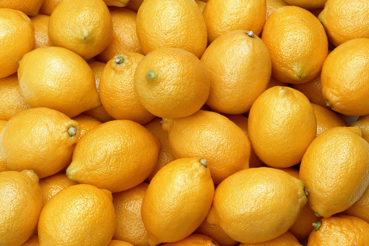Fresh Yellow Lemons wallpaper