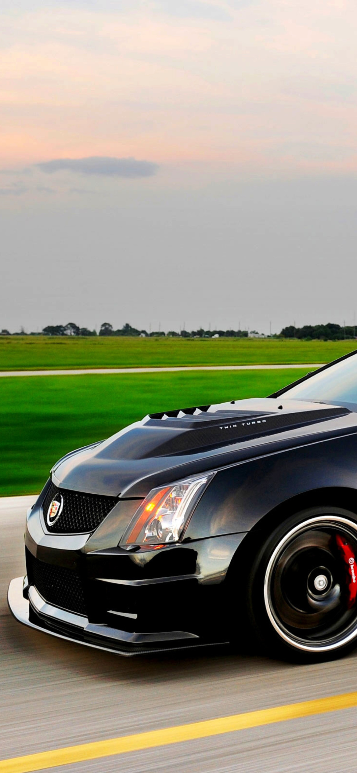 Cadillac CTS-V Coupe screenshot #1 1170x2532