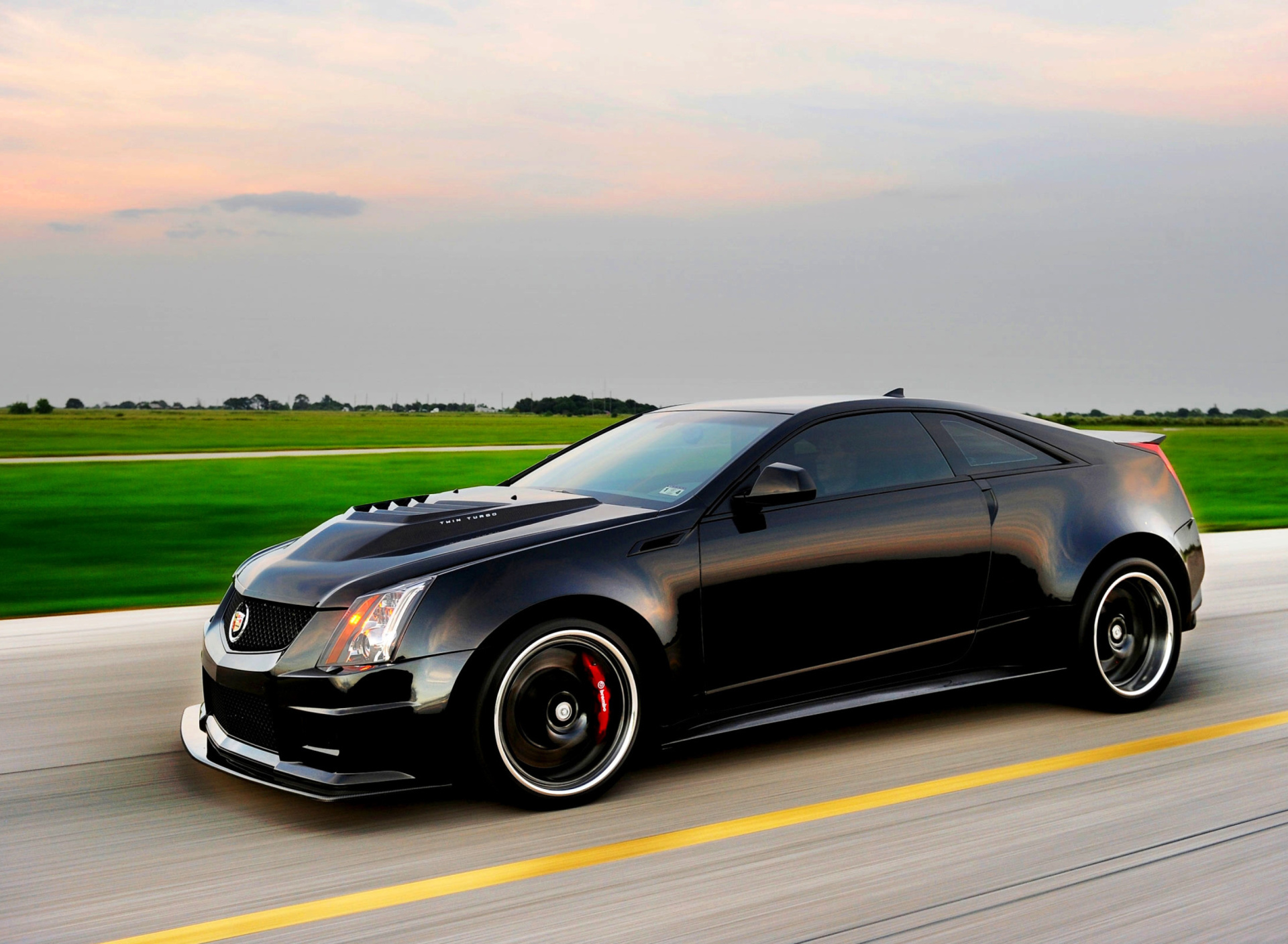 Cadillac CTS-V Coupe wallpaper 1920x1408