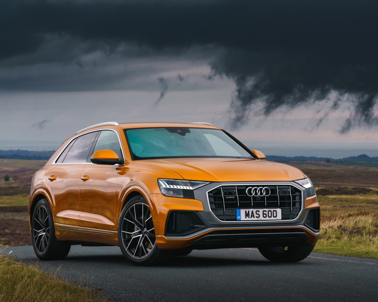 Sfondi Audi Q8, 2018 1280x1024