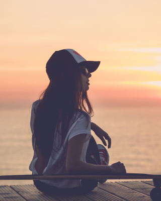 Scater Girl At Sunset By Sea sfondi gratuiti per Nokia Lumia 1520