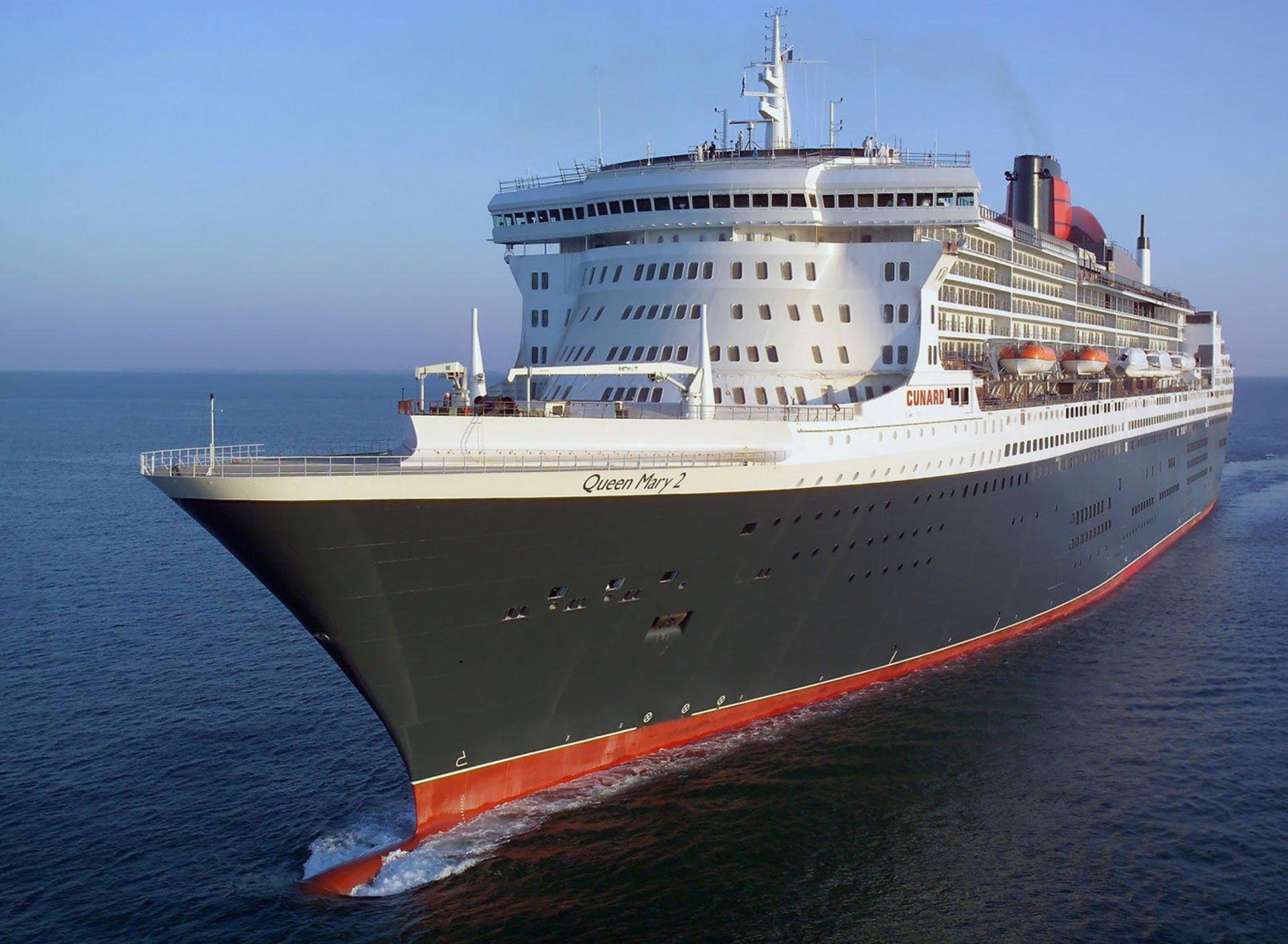 Queen Mary 2 - Flagship wallpaper 1920x1408
