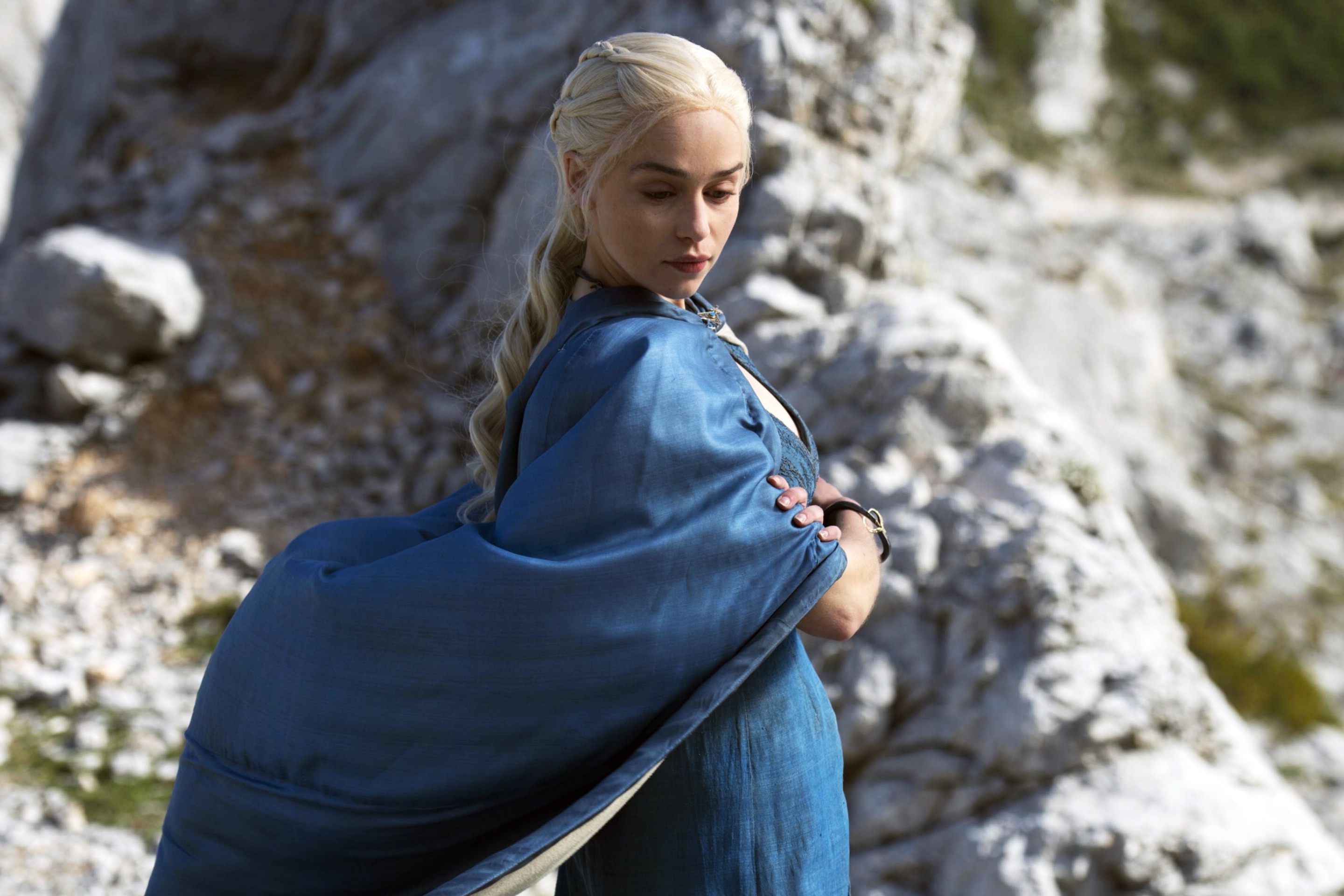 Fondo de pantalla Daenerys Targaryen In Game of Thrones 2880x1920