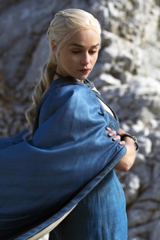 Das Daenerys Targaryen In Game of Thrones Wallpaper 320x480