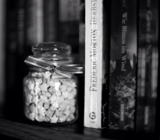 Black And White Candies Jar sfondi gratuiti per iPad mini