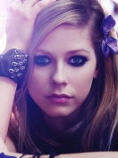 Обои Avril Lavigne Portrait 132x176