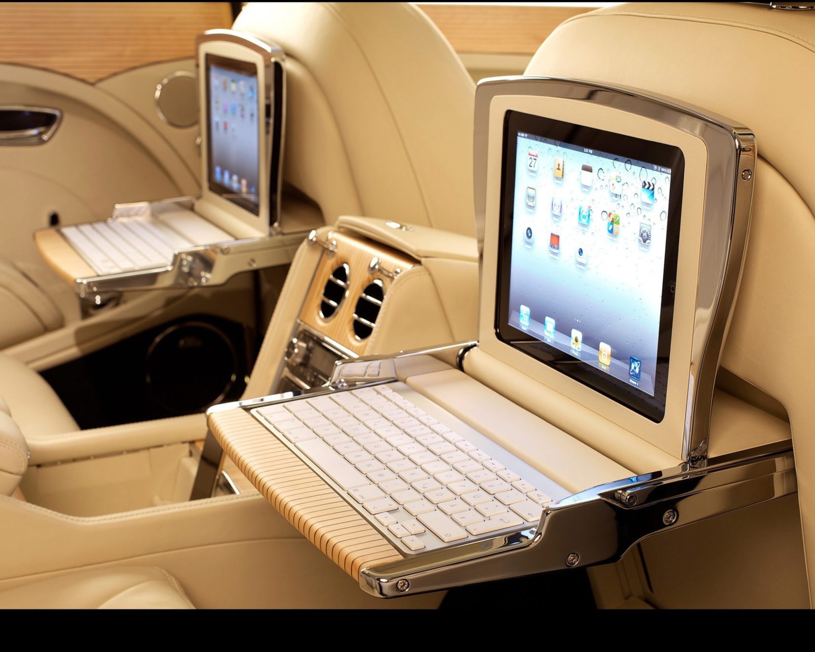 Screenshot №1 pro téma Bentley Interior 1600x1280