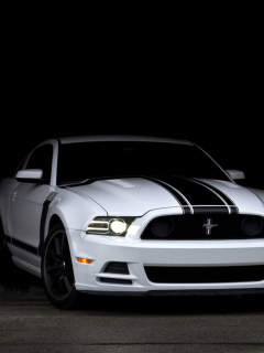 Das Ford Mustang Boss 302 Wallpaper 240x320