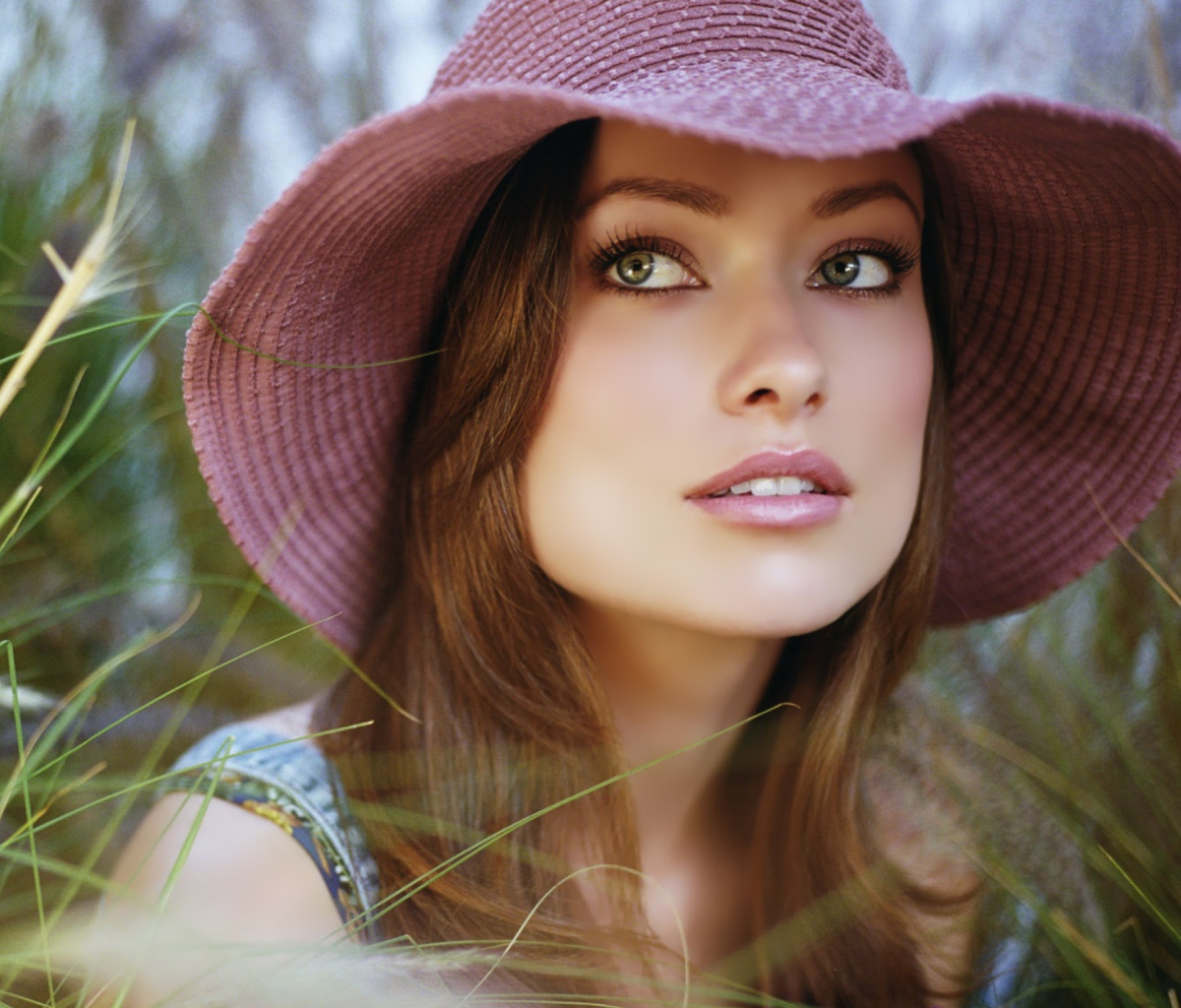 Olivia Wilde In Hat wallpaper 1200x1024