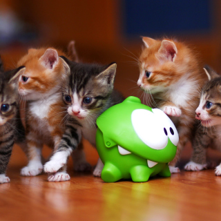 Interactive Kittens Toy sfondi gratuiti per iPad mini