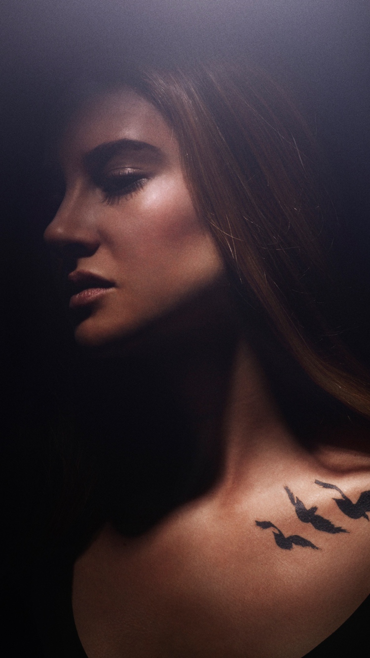 Screenshot №1 pro téma Shailene Woodley In Divergent 750x1334