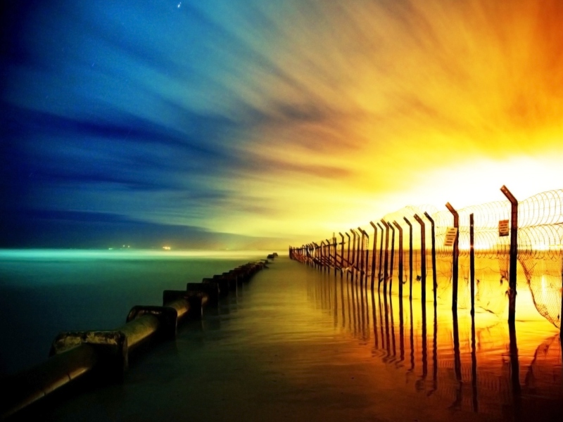 Day And Night wallpaper 800x600
