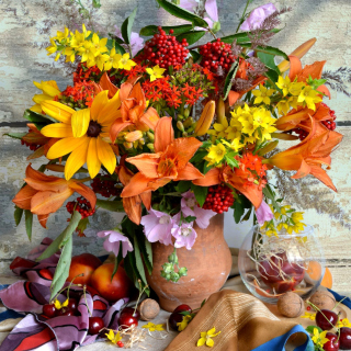 Autumn Bouquet Picture for 128x128