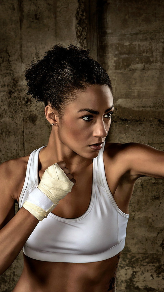 Sporty Girl Boxing wallpaper 640x1136