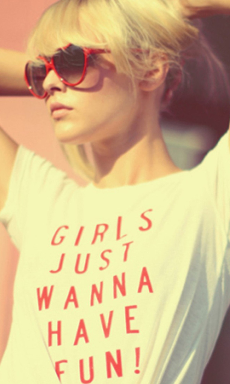 Sfondi Girls Just Wanna Have Fun T-Shirt 768x1280