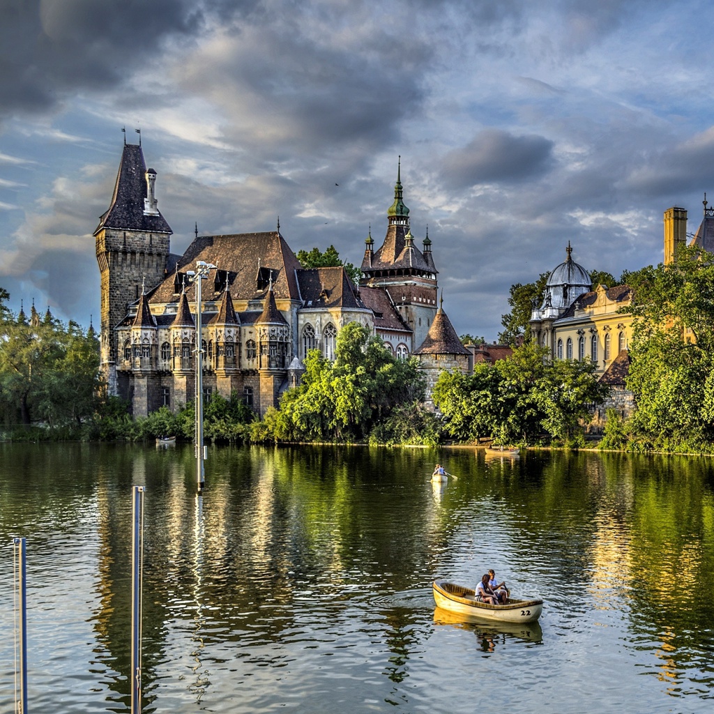 Sfondi Vajdahunyad Castle in Budapest 1024x1024