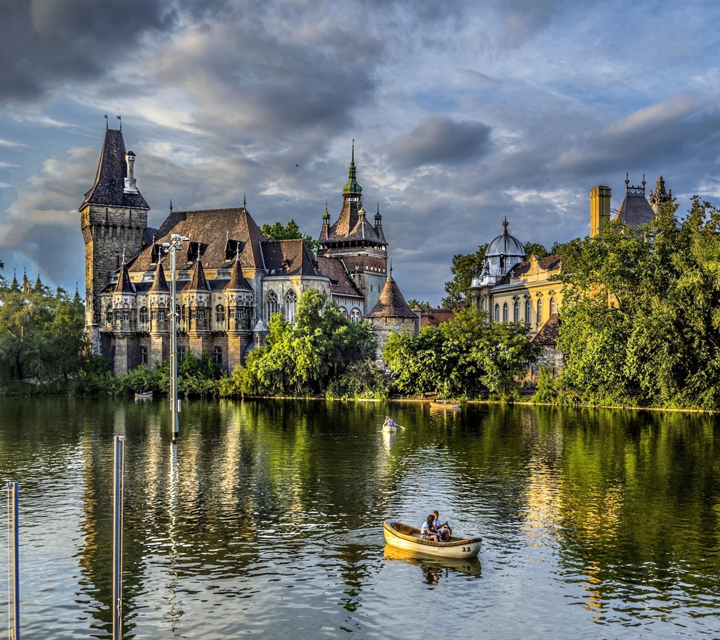 Sfondi Vajdahunyad Castle in Budapest 1440x1280