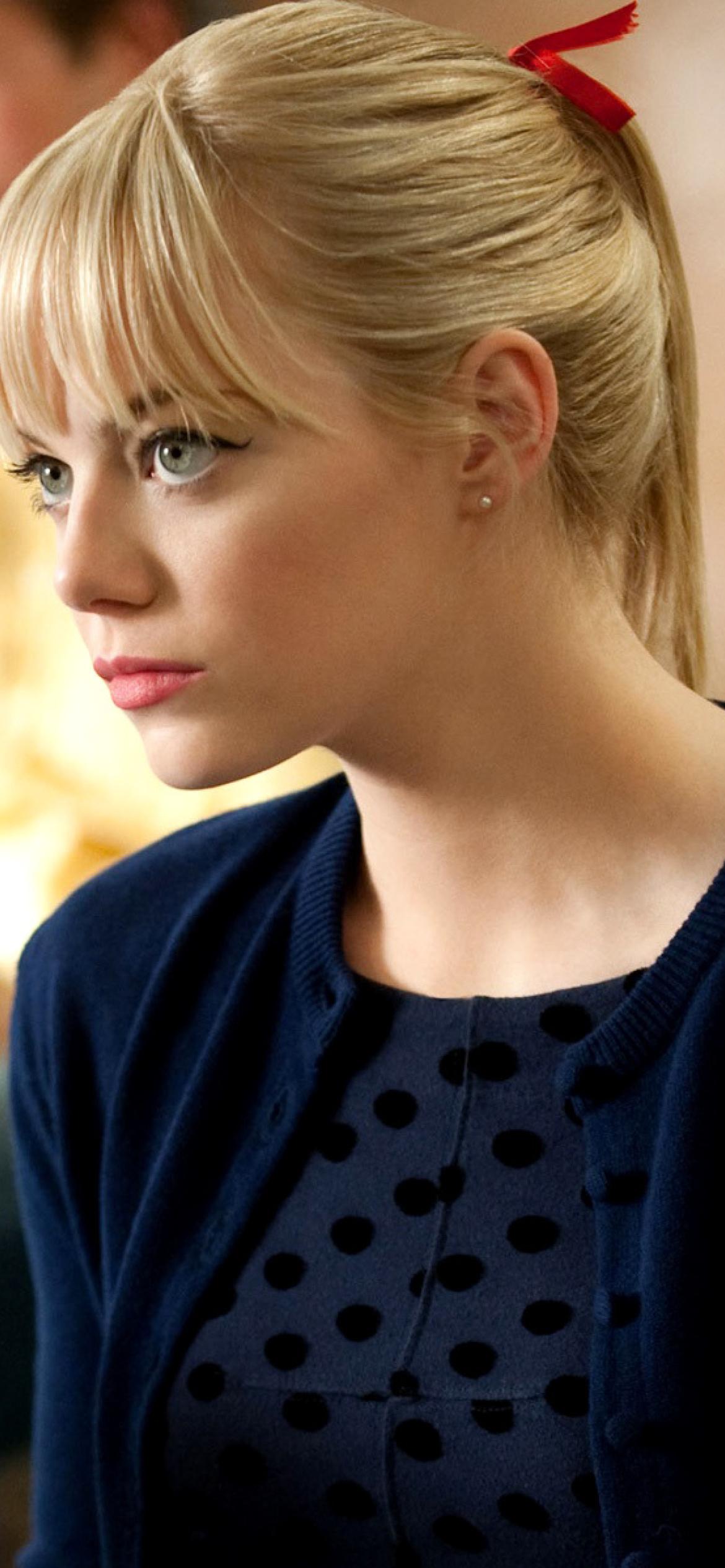 Das Emma Stone in Spider Man Wallpaper 1170x2532