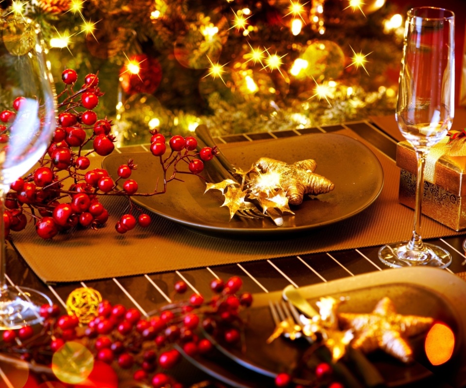 Обои Christmas Table Decorations 960x800
