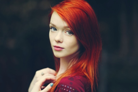 Redhead Girl wallpaper 480x320