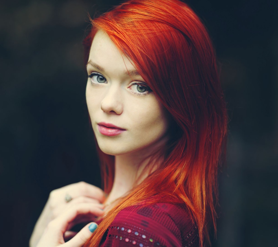 Redhead Girl wallpaper 960x854