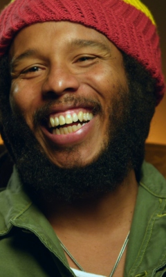 Marley (2012) wallpaper 240x400