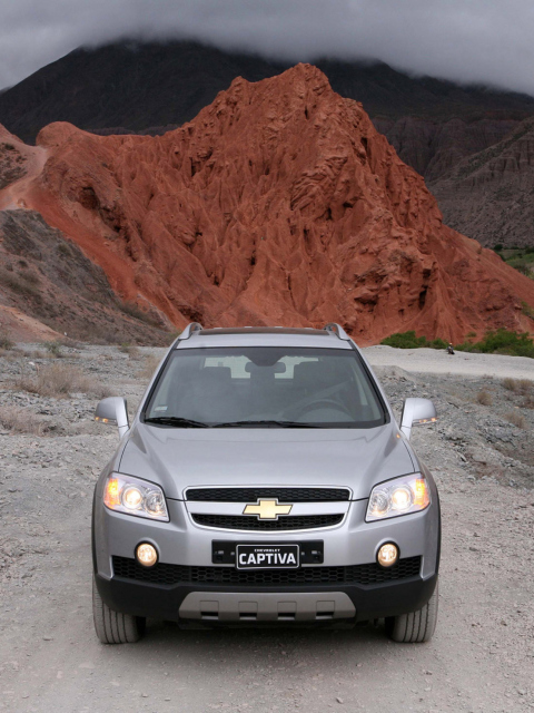 Das Chevrolet Captiva Wallpaper 480x640