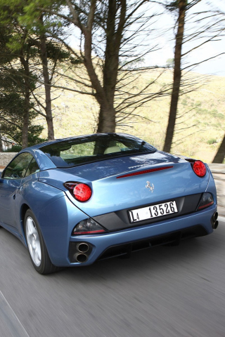 Screenshot №1 pro téma Ferrari California 320x480