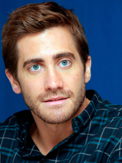 Jake Gyllenhaal screenshot #1 240x320