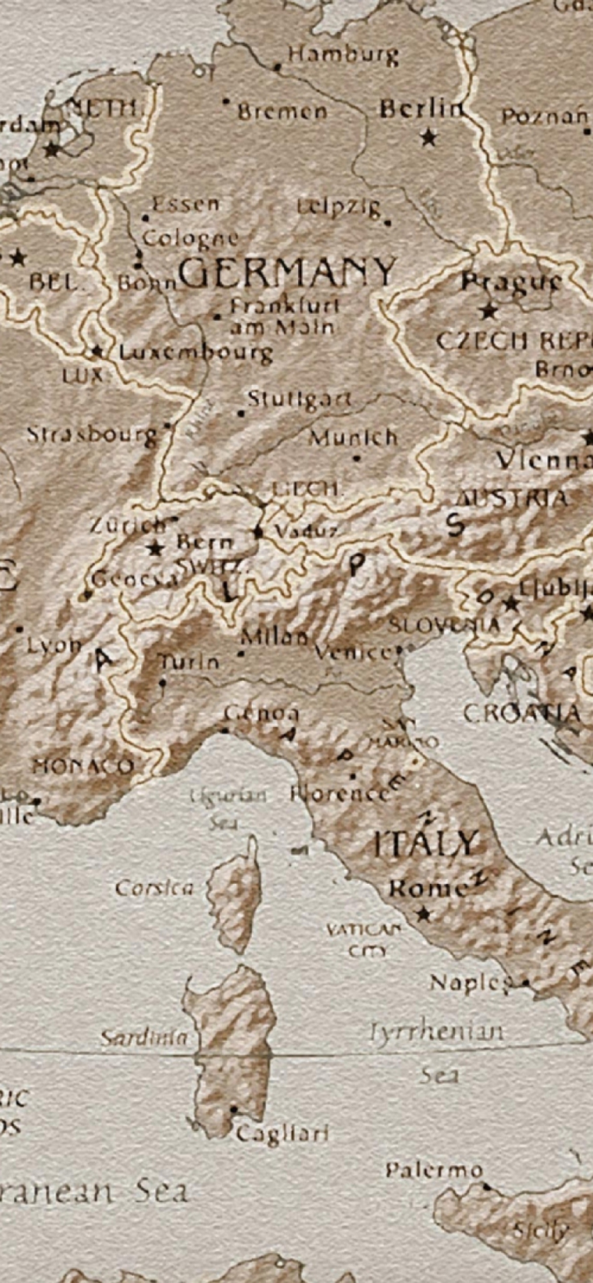 Map Of Europe wallpaper 1170x2532