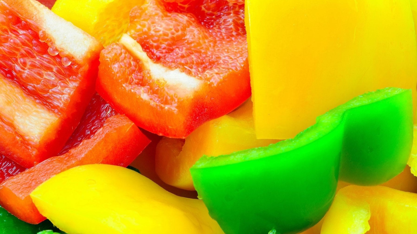 Red Green And Yellow Paprika wallpaper 1366x768