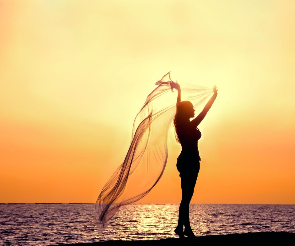 Dancing In Sunset Light wallpaper 960x800