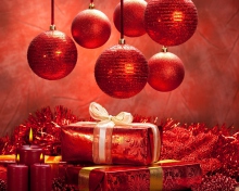 Das Christmas Gifts Wallpaper 220x176