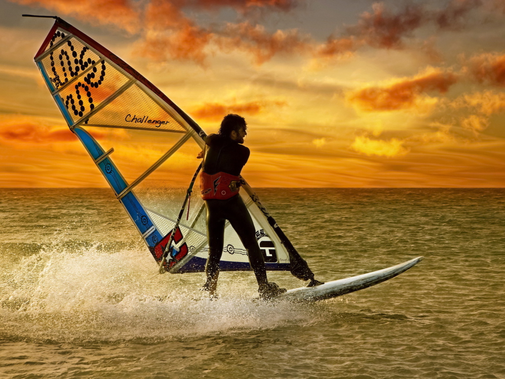 Sfondi Surfing At Sunset 1024x768