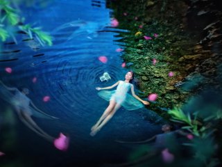 Das Water Fairy Wallpaper 320x240