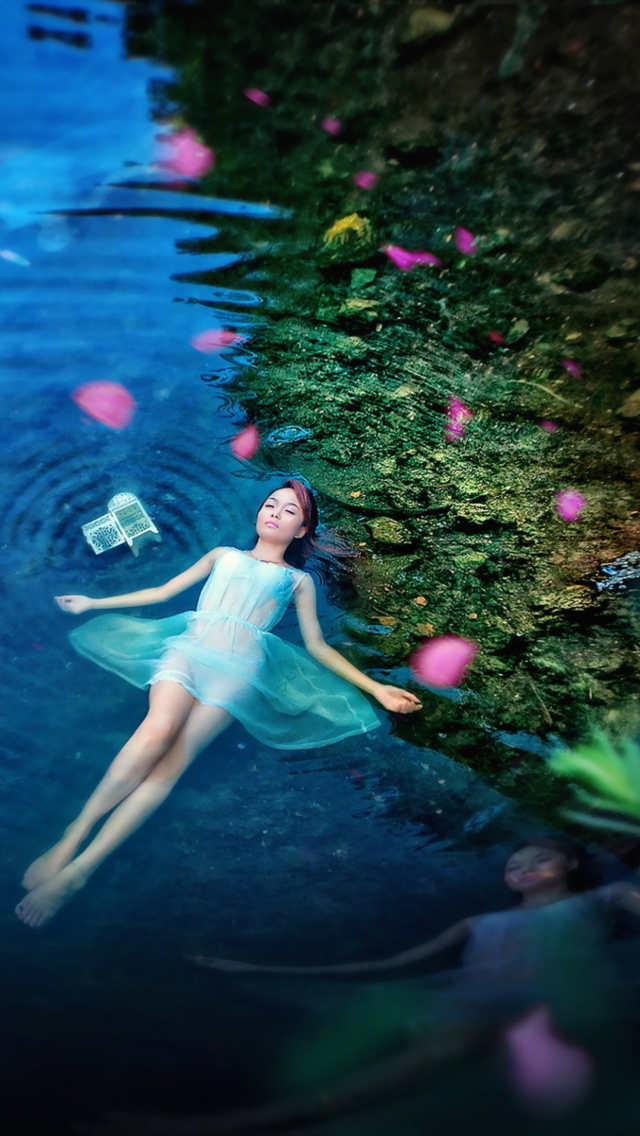 Water Fairy wallpaper 640x1136