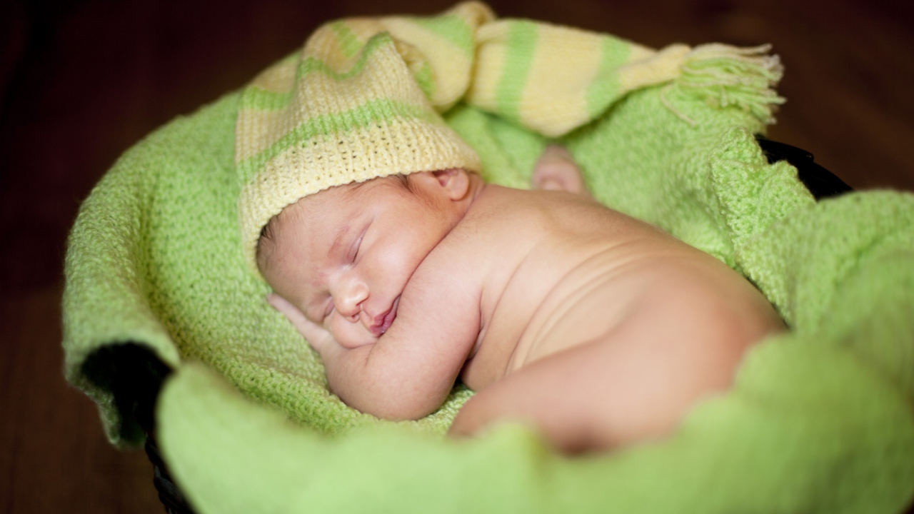 Das Cute Sleeping Baby Wallpaper 1280x720