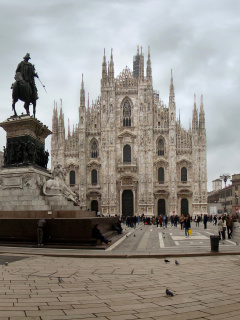 Fondo de pantalla Milan Cathedral, Duomo di Milano 240x320