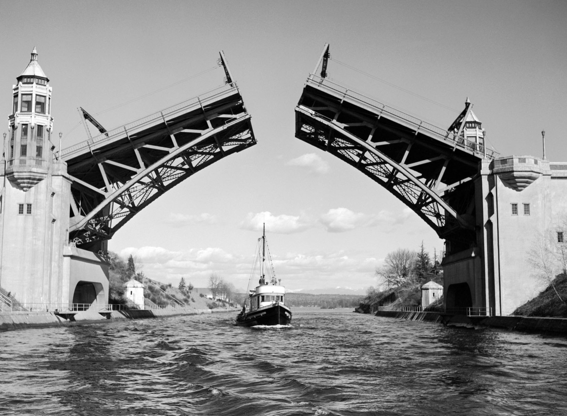 Обои Boat And Bridge 1920x1408