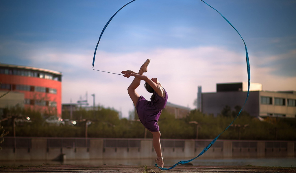 Fondo de pantalla Beautiful Gymnastics 1024x600