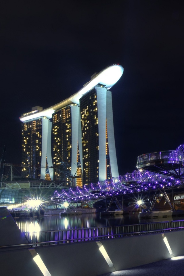 Fondo de pantalla Helix Bridge in Singapore 640x960