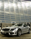 Das Mercedes Benz SL Class AMG 6.3 Liter V8 Engine Wallpaper 128x160