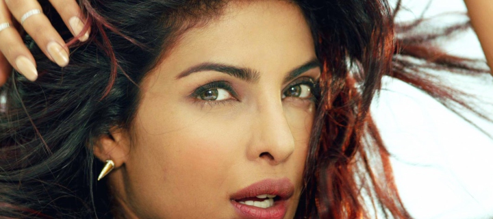 Das Priyanka Chopras Exotic Wallpaper 720x320