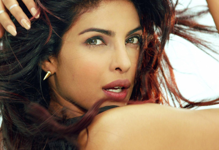 Priyanka Chopras Exotic screenshot #1